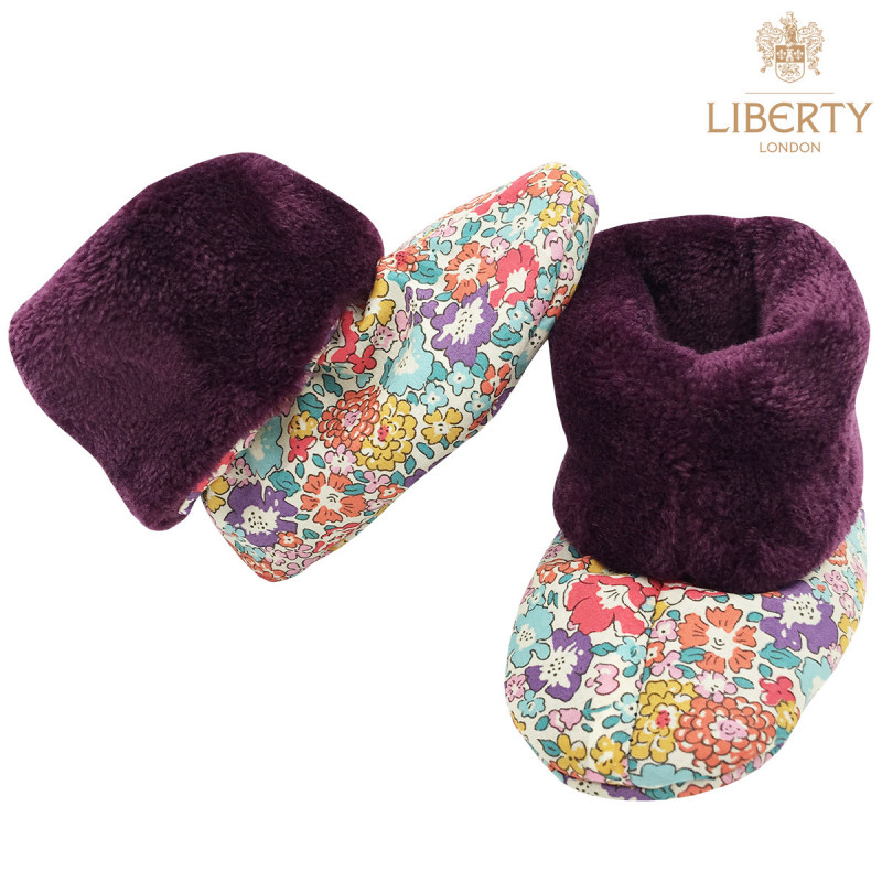 Bootee Victoria Liberty of London. Original baby birth gift made in France. Nin-Nin Bootee Victoria Liberty of London. Original baby birth gift made in France. Nin-Nin