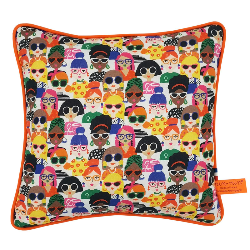 Personalised pillow Le Madame. Original and made in France. Personalised pillow Le Madame. Original and made in France.